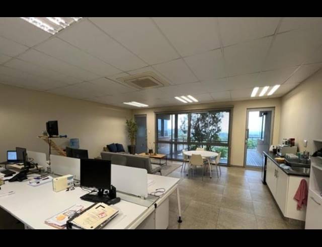 50M² OFFICE FOR SALE IN BALLITO DISTRICT